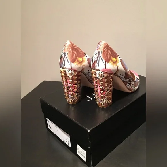 JCrew Collection Etta Pump with Studded Heel - Picture 3 of 10